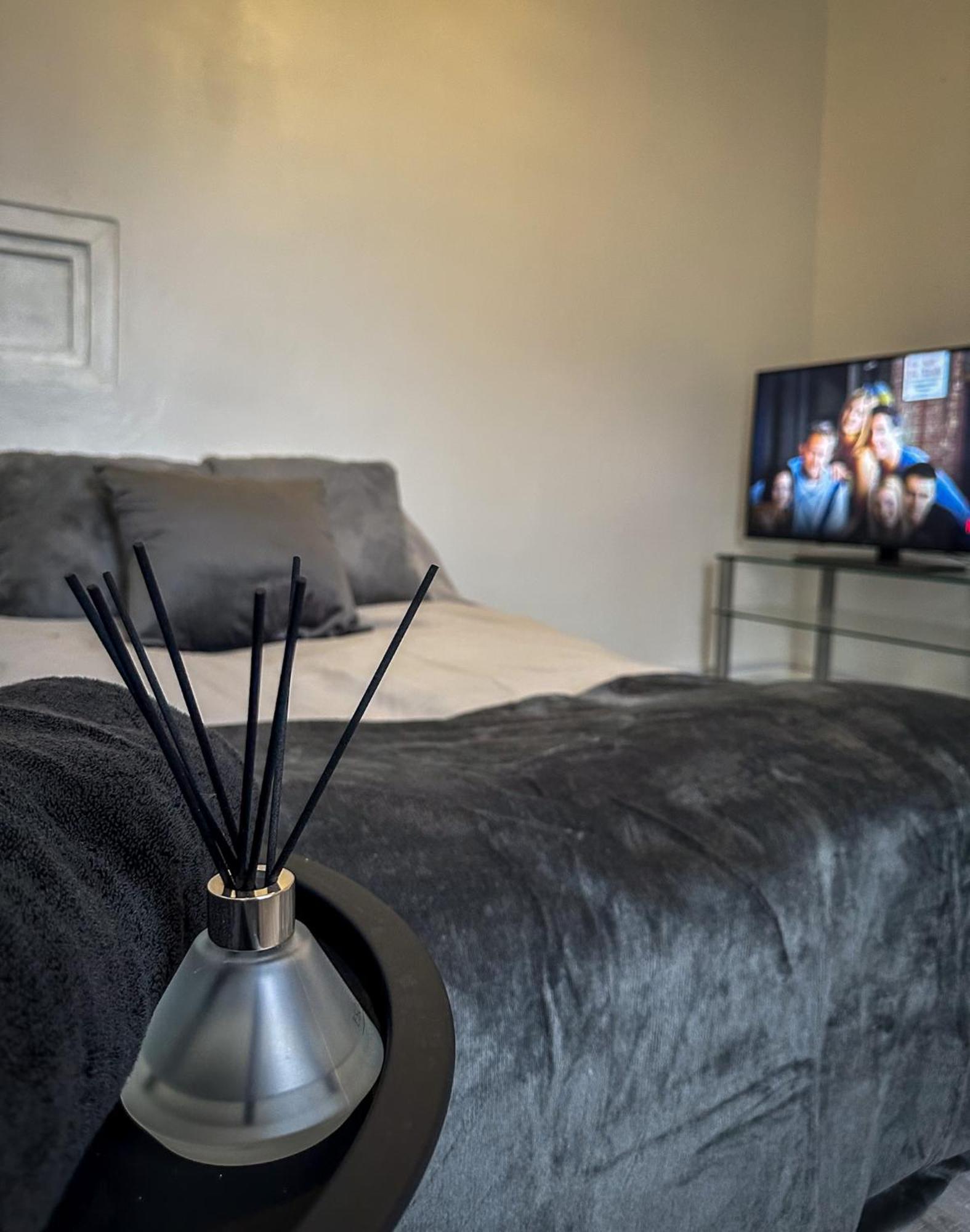 A Stylish Central Apartment In The Heart Of The City Birmingham Bagian luar foto